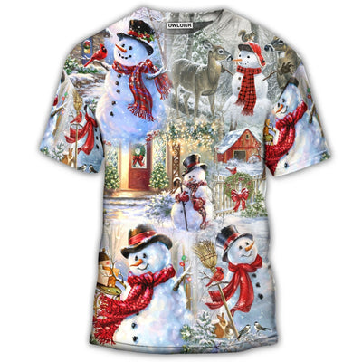 S Christmas Snowman Merry Xmas - Round Neck T-shirt - Owls Matrix LTD