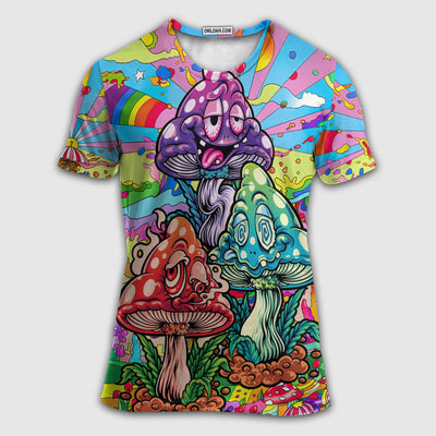 S Hippie Mushroom Colorful Hippie Happy Life - Round Neck T-shirt - Owls Matrix LTD