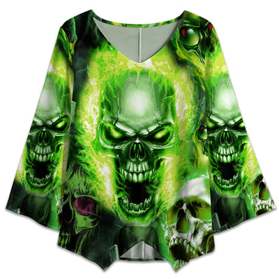 S Skull Green Fear No Man - V-neck T-shirt - Owls Matrix LTD