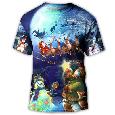 S Christmas Rudolph Santa Claus Reindeer Snowman Light Art Style - Round Neck T-shirt - Owls Matrix LTD
