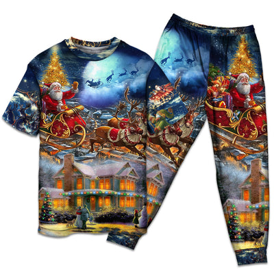 T-shirt + Pants / S Christmas Santa Claus Snowman Family In Love Light Art Style - Pajamas Short Sleeve - Owls Matrix LTD