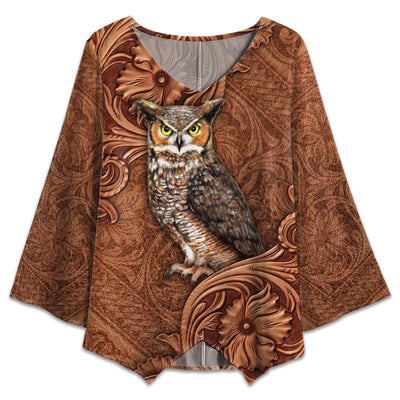 S Owl Leather Art Style - V-neck T-shirt - Owls Matrix LTD