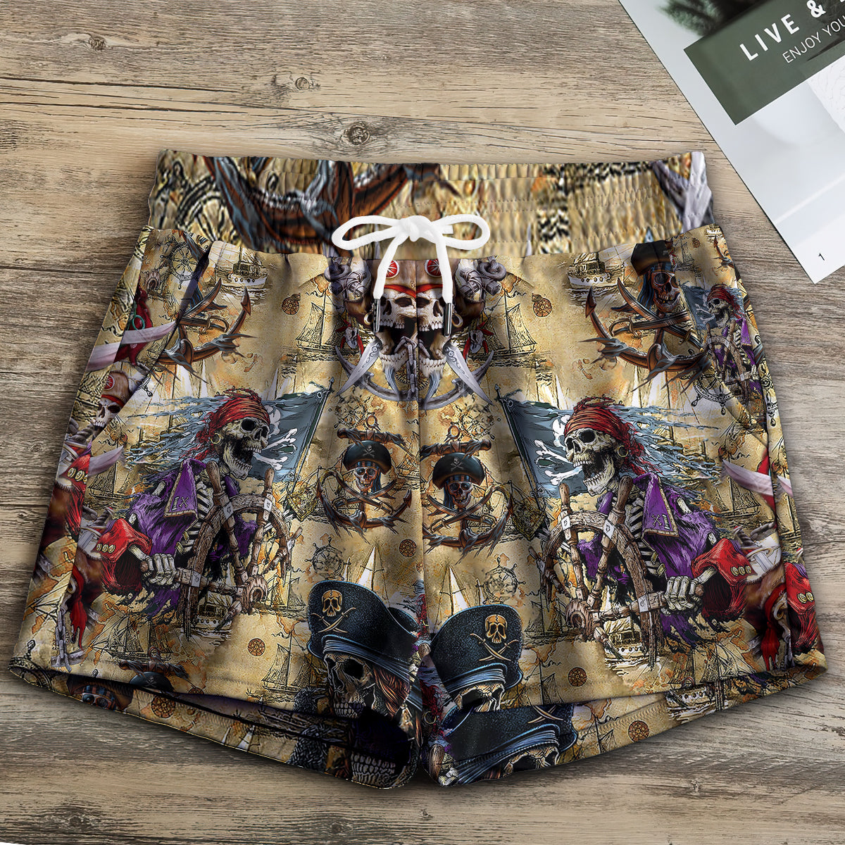 Skull Amazing Pirate Vintage - Women's Casual Shorts - Owls Matrix LTD