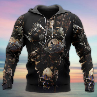 Skull Only In Their Death Can A King Live Forever - Hoodie - Owls Matrix LTD