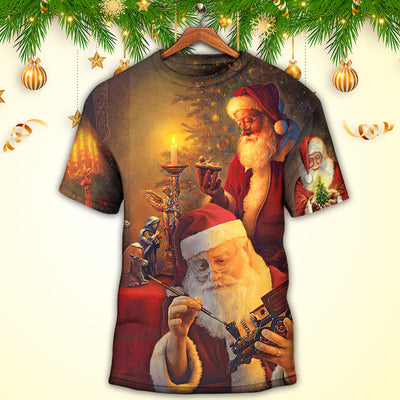 Christmas Santa Claus The Spirit of Christmas Art Style - Round Neck T-shirt - Owls Matrix LTD