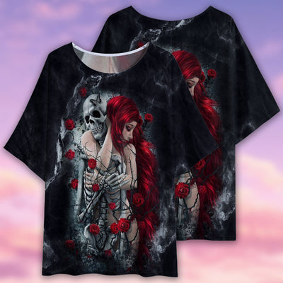 Skull Couple Love Rose Style - Women's T-shirt With Bat Sleeve - Owls Matrix LTD