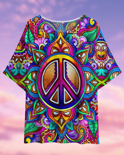 Hippie Love Life Pattern - Women's T-shirt With Bat Sleeve - Owls Matrix LTD