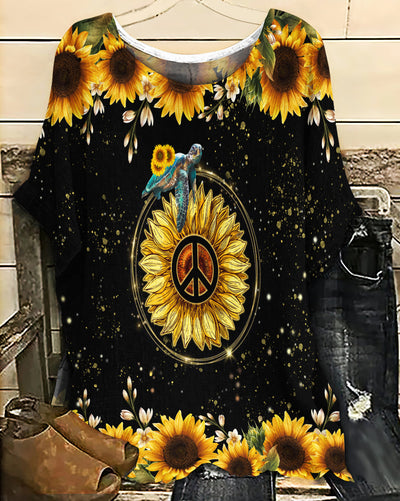 Hippie Turtle Sunflower Love Hippie Style - Women's T-shirt With Bat Sleeve - Owls Matrix LTD