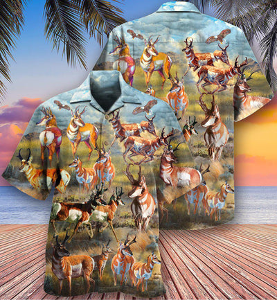 Deer Buck Deer On The Field - Hawaiian Shirt - Owls Matrix LTD