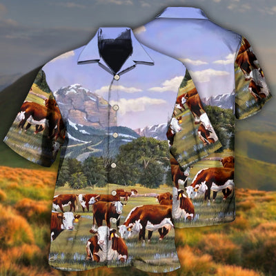 Cow Hereford Cow Beautiful Landscape - Hawaiian Shirt - Owls Matrix LTD