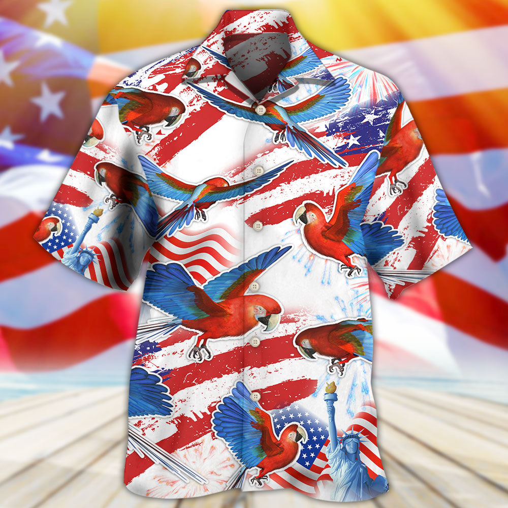 Parrot US Flag Independence Day - Hawaiian Shirt - Owls Matrix LTD