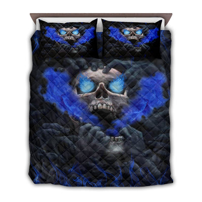 TWIN ( 50 x 60 INCH ) Skull Blue Eyes Screaming - Quilt Set - Owls Matrix LTD