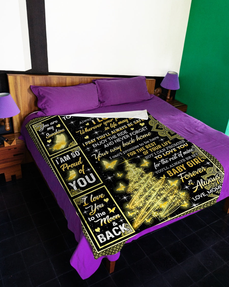 Family I Am So Proud Of You Best Gift For Daughter Black And Yellow - Flannel Blanket - Owls Matrix LTD